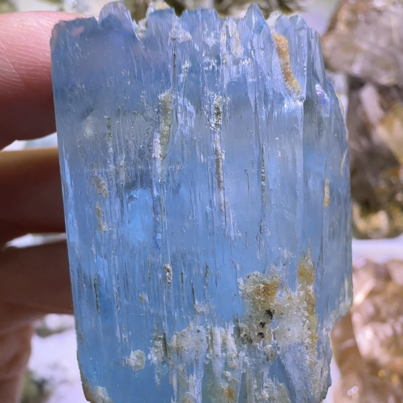 Collector-quality aquamarine Specimen